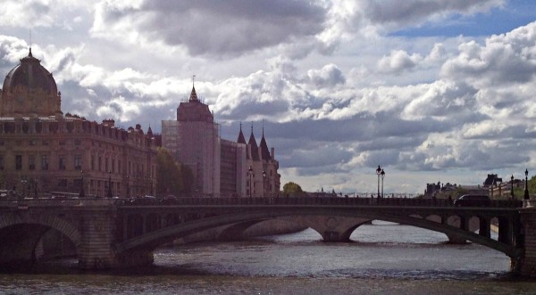 River Seine Paris, Paris between rainstorms