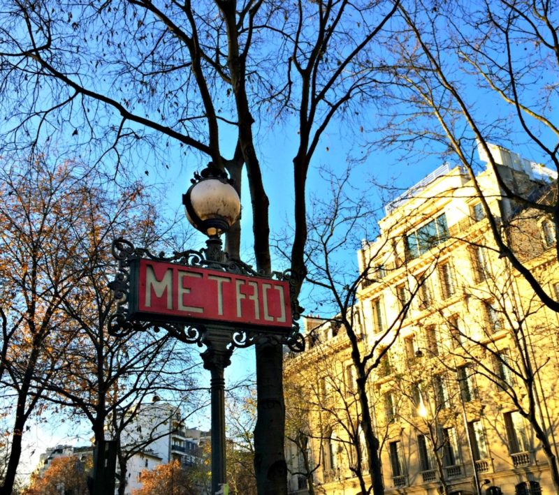 iconic Paris metro sign