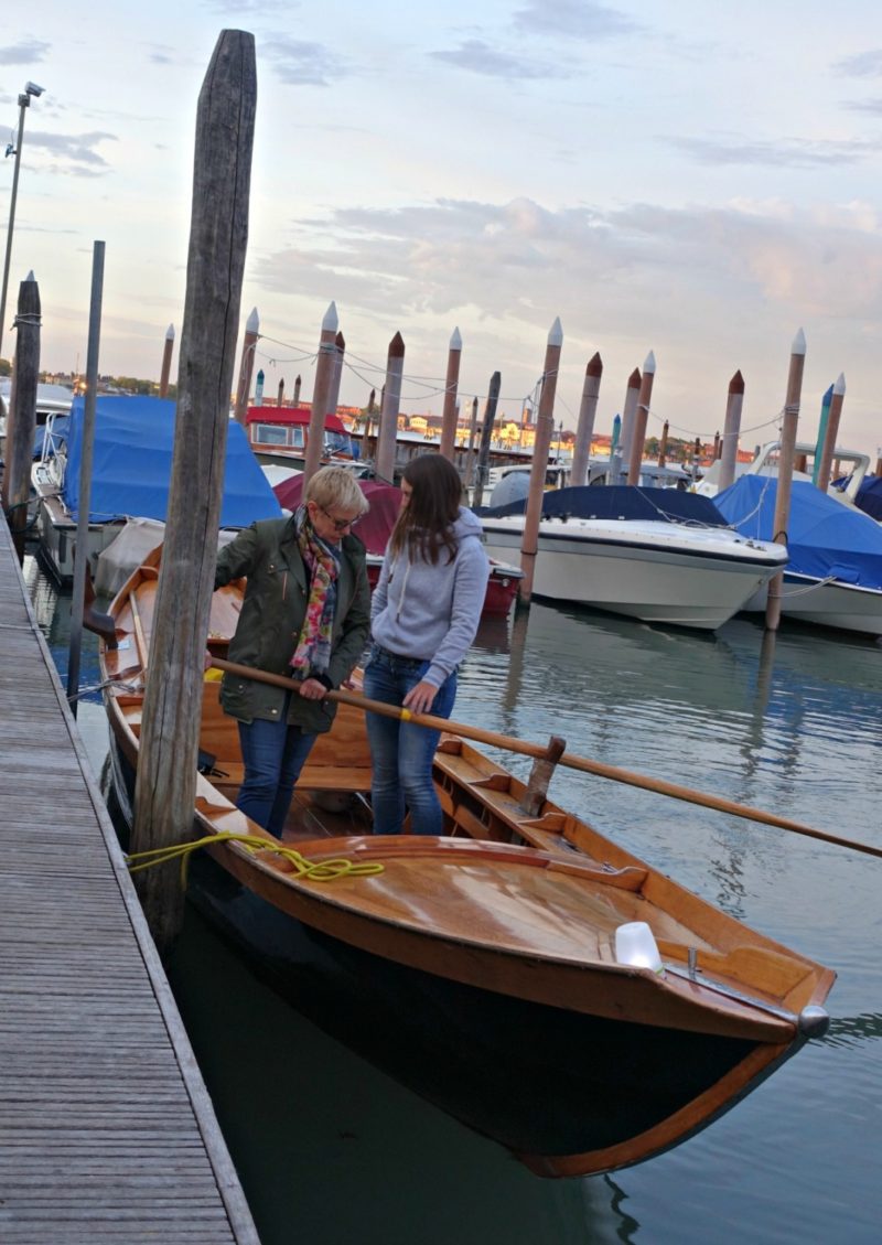 learning to row in Venice