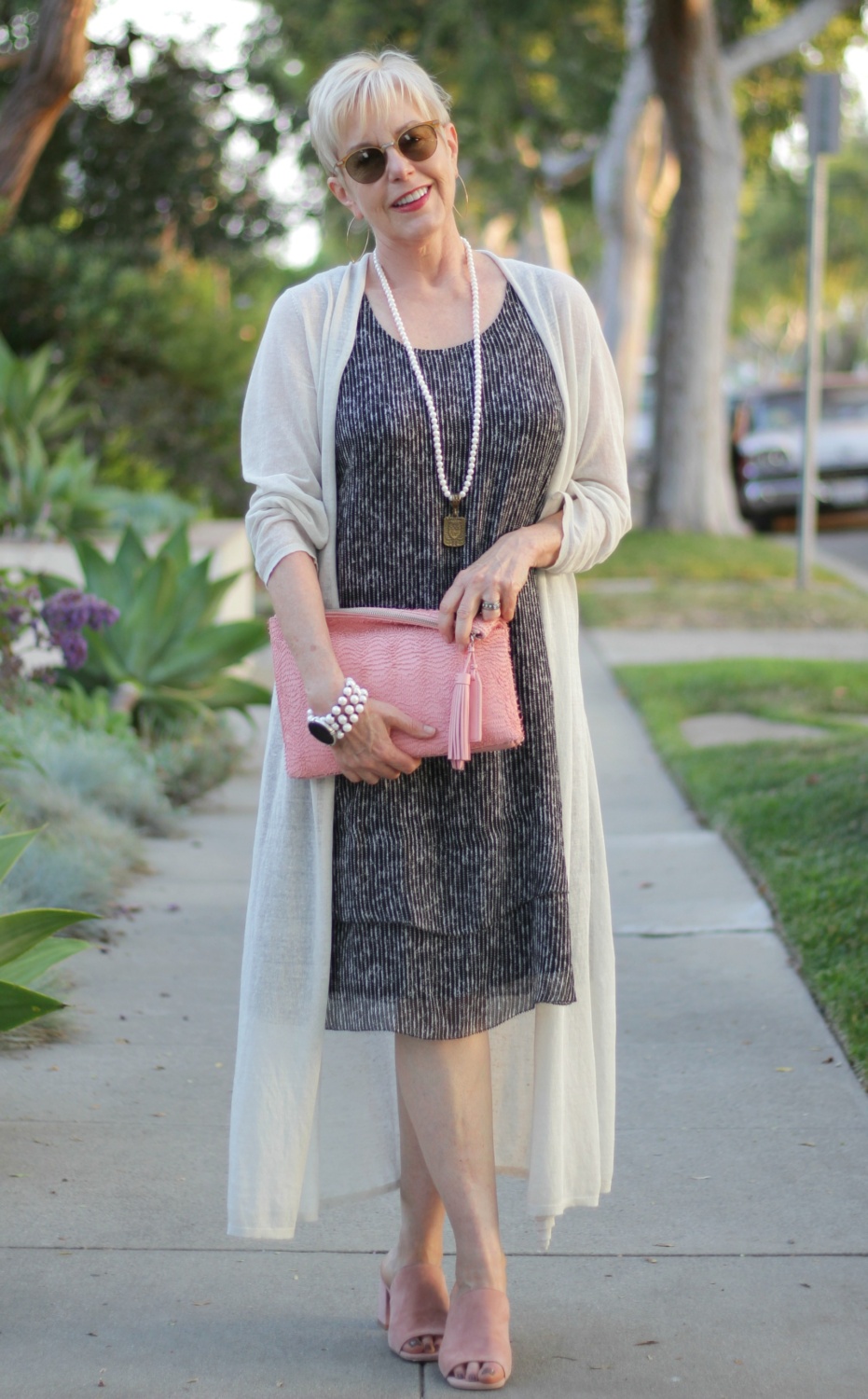 Outfit: Silk Dress With Pink Accessories