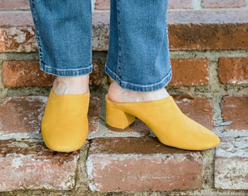 Detail: Everlane suede mules in mustard yellow. Info at une femme d'un certain age.