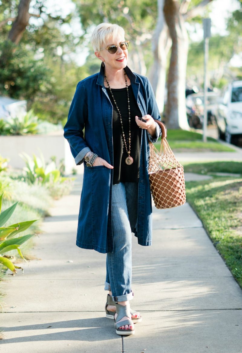 Double denim look with boyfriend jeans and duster. Details at une femme d'un certain age.