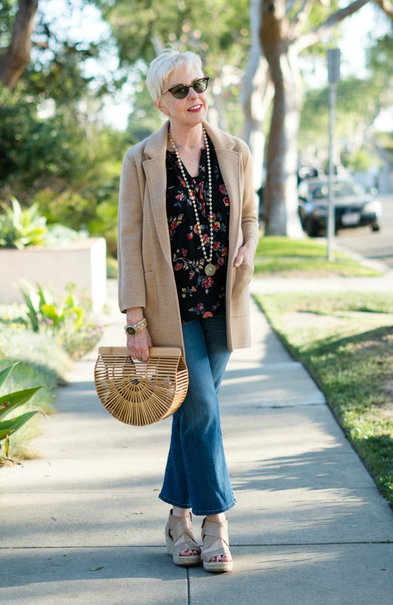 Casual outfit with J.Crew sweater blazer, floral top, bamboo bag and metallic espadrilles. Details at une femme d'un certain age.