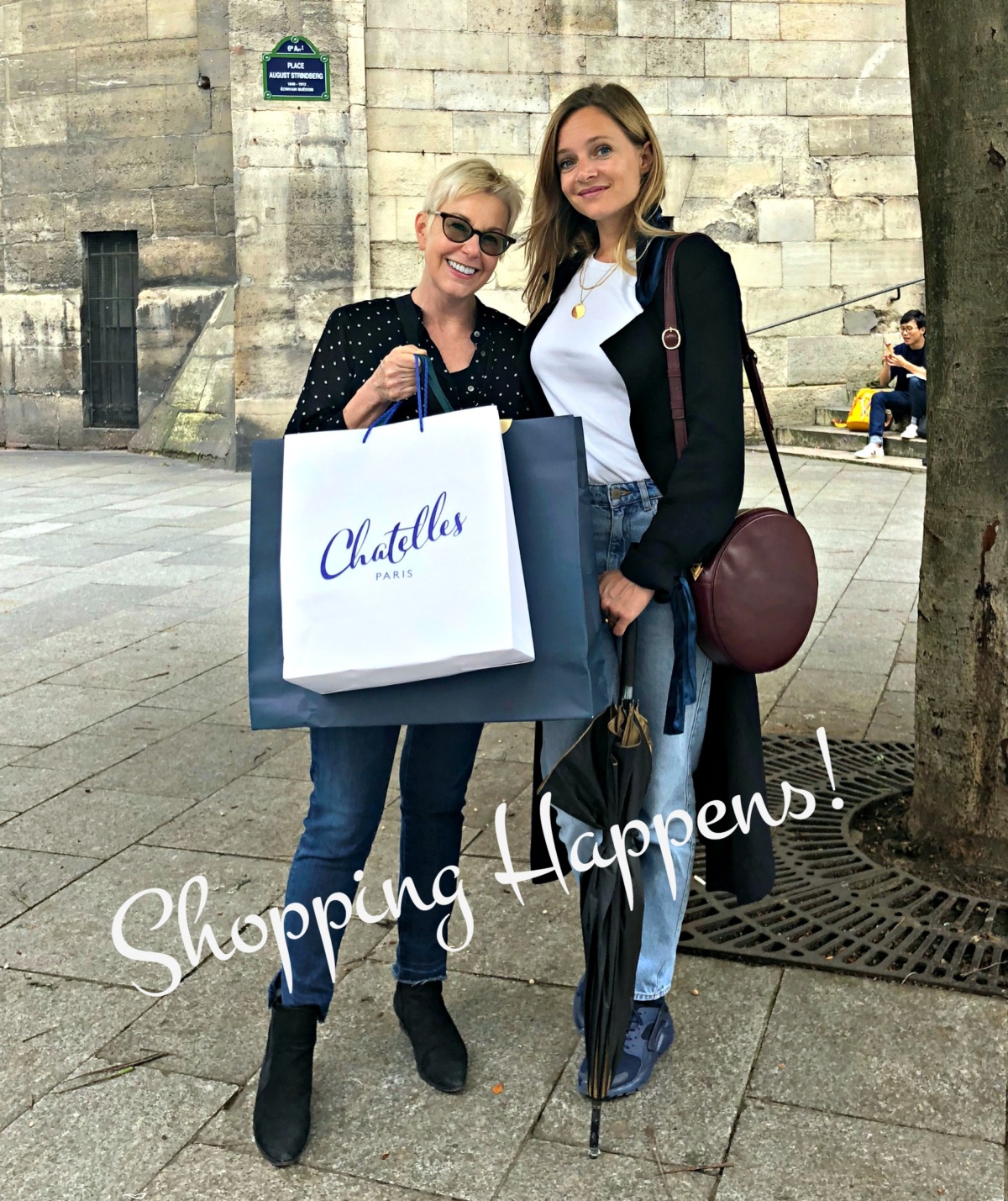 Shopping with a Parisienne: Susan B. and Diane from Paris Shopping Tours after a successful day of shopping. Details at une femme d'un certain age.