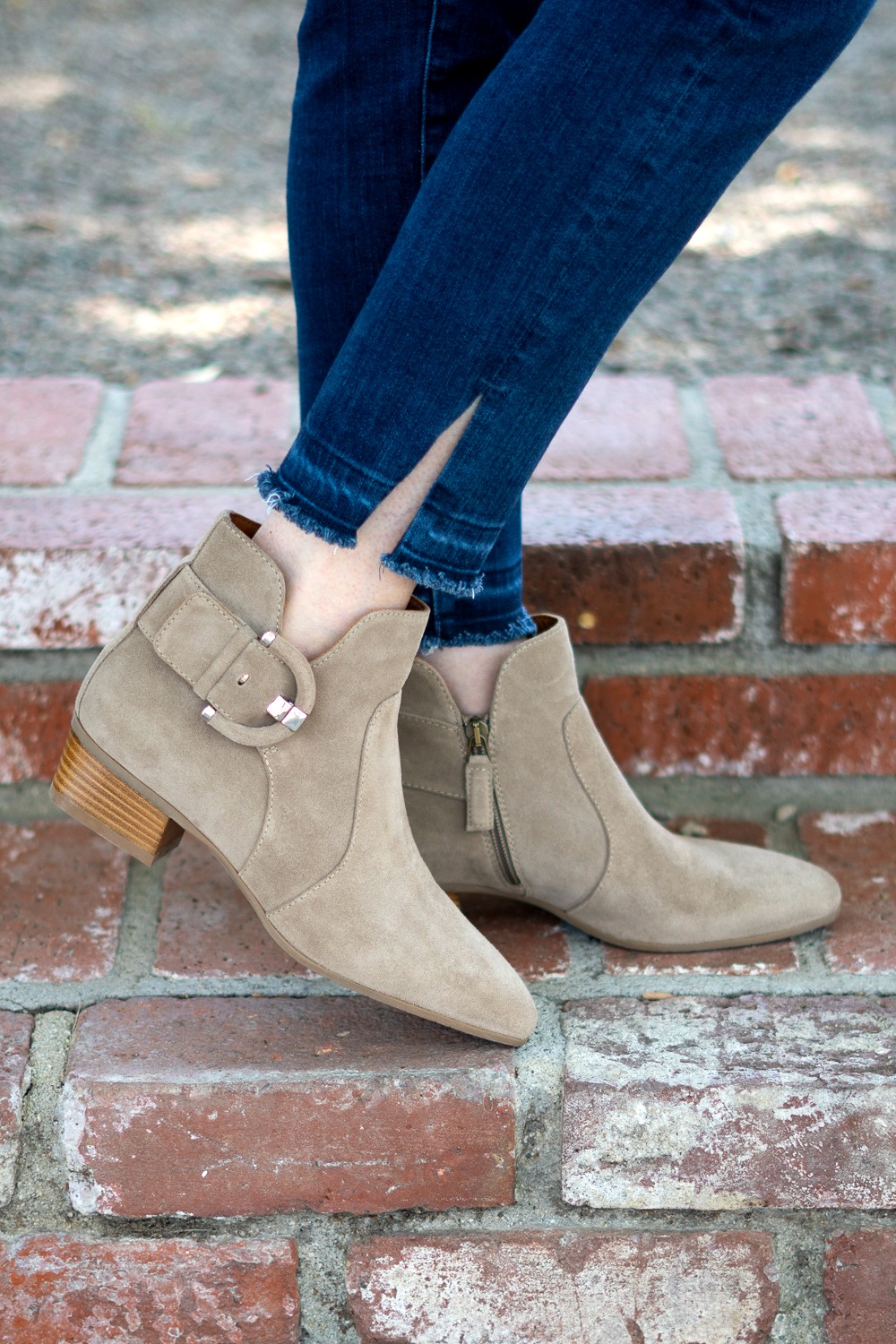 Detail: style blogger Susan B. wears Aquatalia taupe suede ankle boots from the Nordstrom Anniversary Sale. Info at une femme d'un certain age.