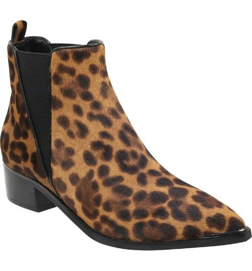 Leopard print low-heeled chelsea boot. Details at une femme d'un certain age.
