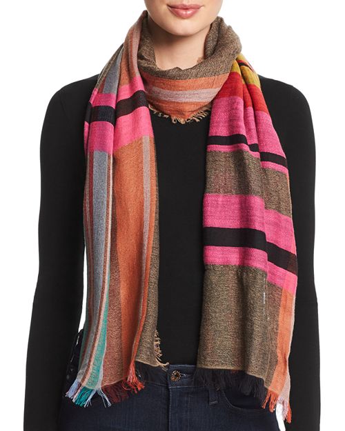 mixed plaid cotton scarf. Details at une femme d'un certain age.