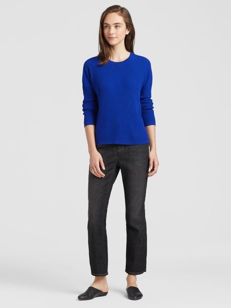 Eileen Fisher merino wool rib sweater in royal blue. Details at une femme d'un certain age.