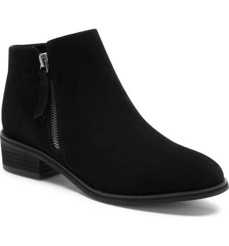 Blondo black suede waterproof booties. Details at une femme d'un certain age.