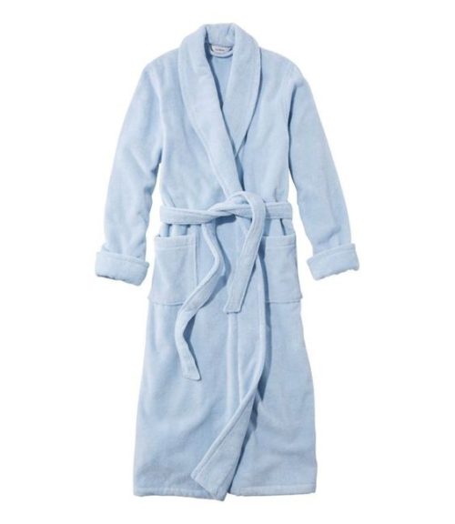 L.L.Bean organic terry robe light blue. Details at une femme d'un certain age.