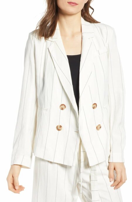 Striped double-breasted blazer in ivory. Details at une femme d'un certain age.