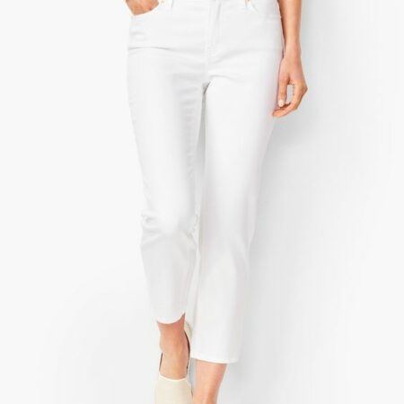 Talbots straight crop jeans in white. Details at une femme d'un certain age.