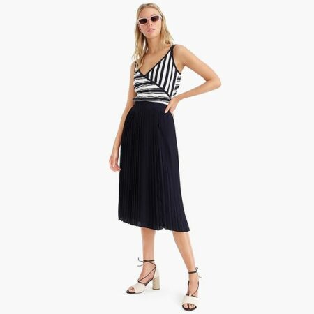 J.Crew pleated midi skirt in Navy. Details at une femme d'un certain age.
