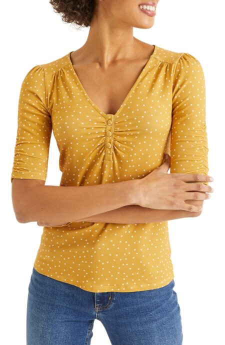 Boden jersey polka dot top in ochre. Details at une femme d'un certain age.