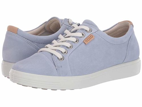 Ecco Soft 7 Sneaker in Dusty Blue. Details at une femme d'un certain age.