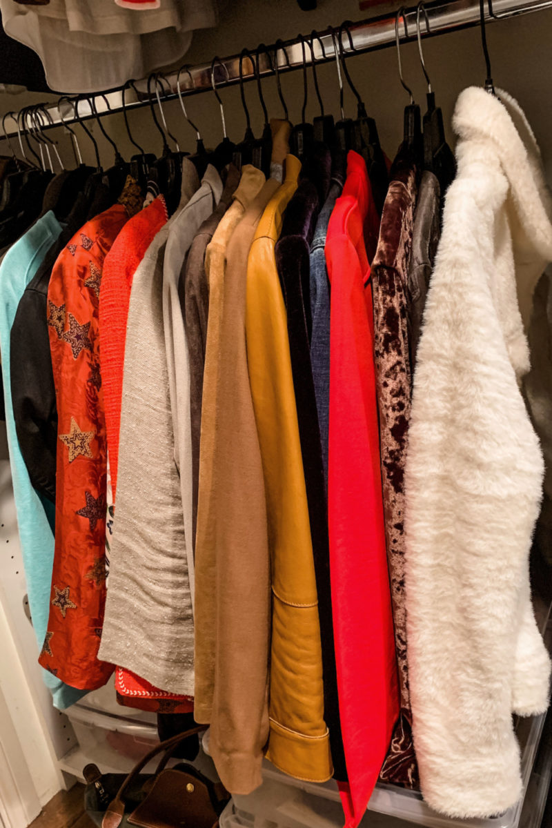 Closet organization: jackets. Details at une femme d'un certain age.