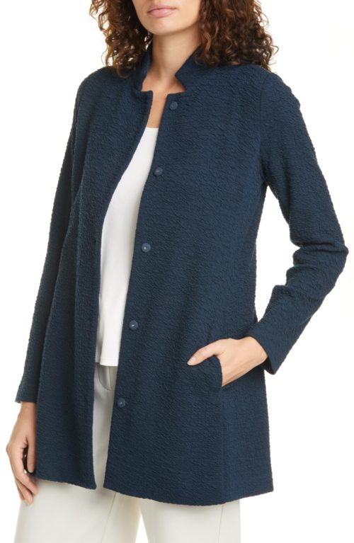 Eileen Fisher stand collar knit jacket in Storm. Details at une femme d'un certain age.