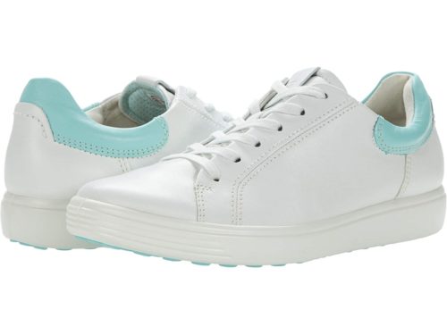 Ecco Soft 7 sneakers with removable insoles. Details at une femme d'un certain age.