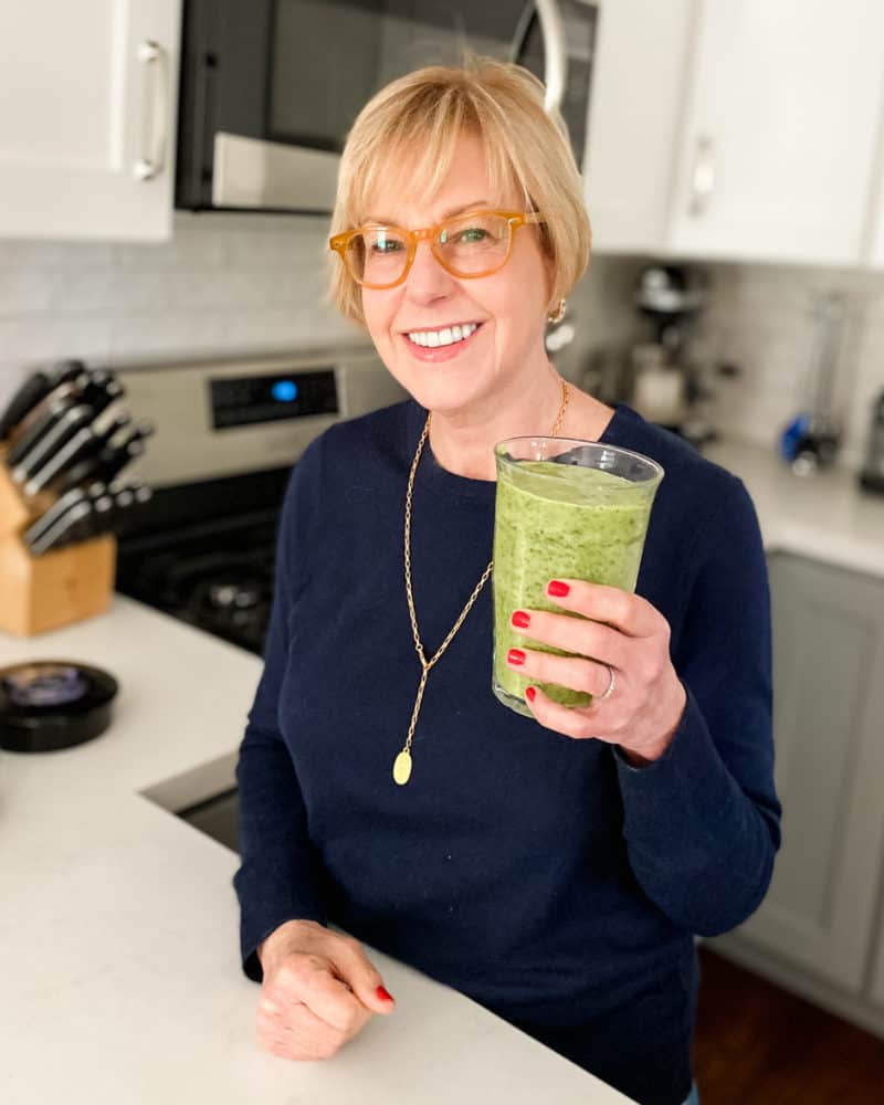 Cheers! Susan B about to enjoy a kale smoothie. Details at une femme d'un certain age.