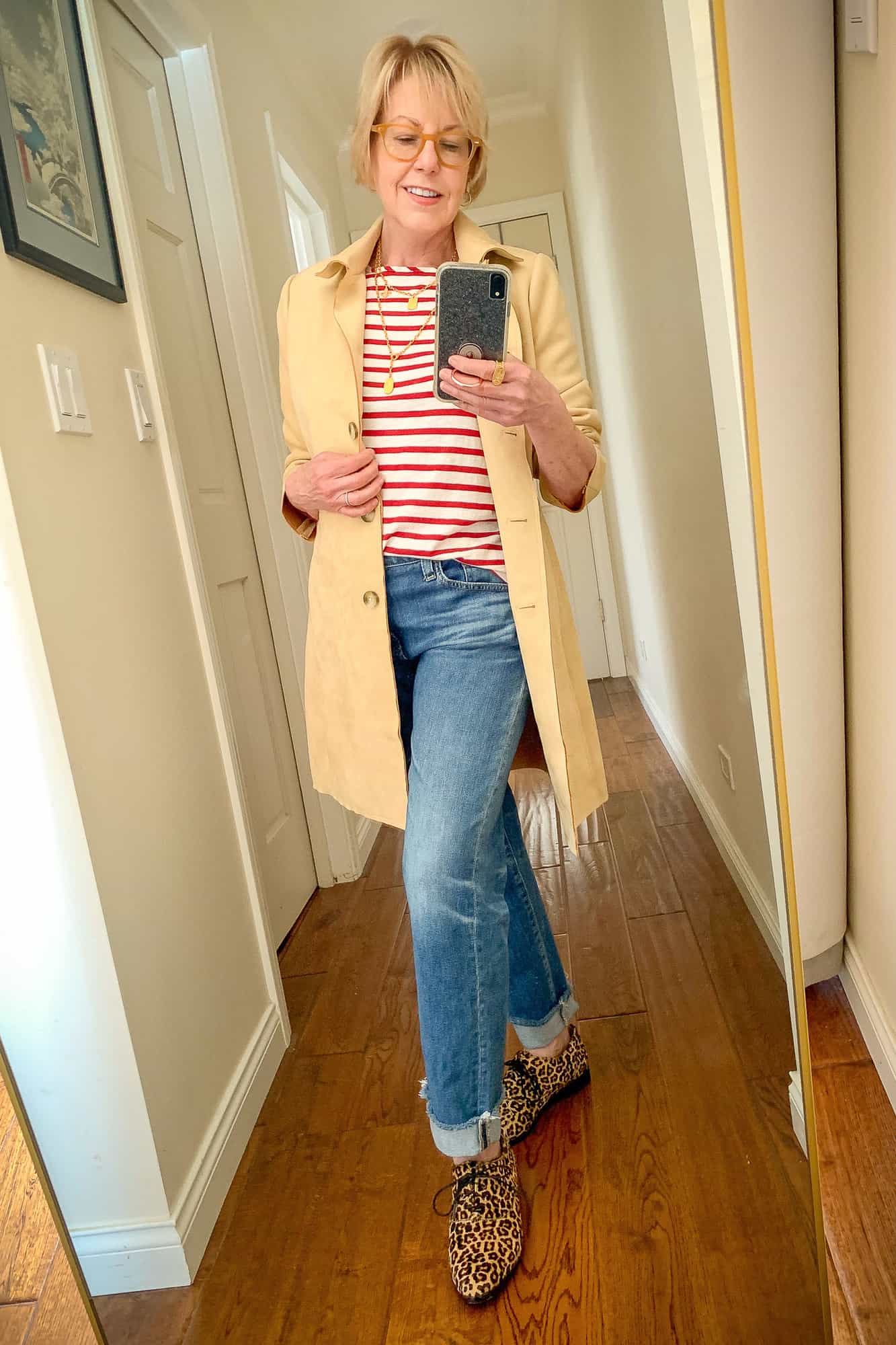 The outfit color formula I use to look pulled-together