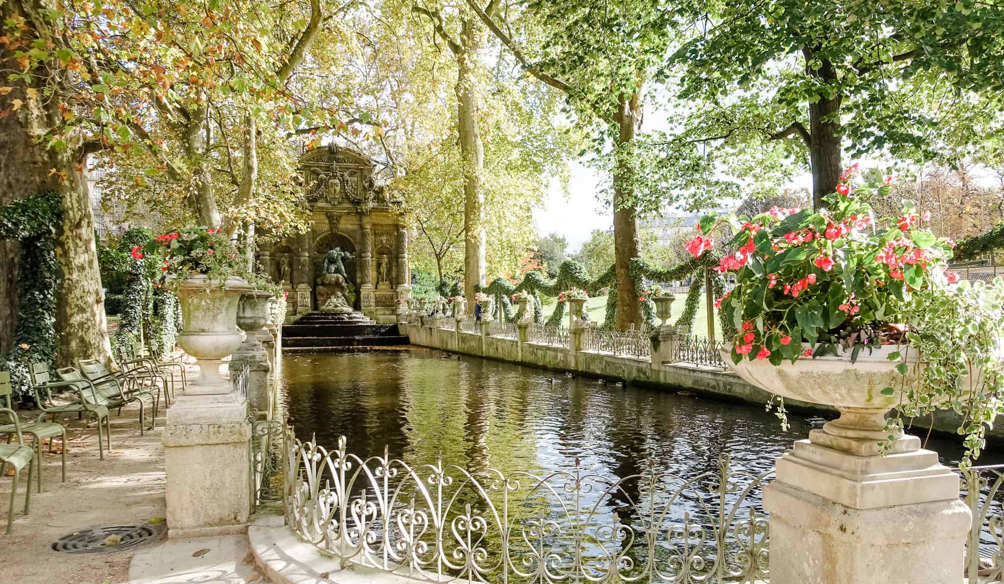 Marie de Medicis fountain in Jardin du Luxembourg, Paris.