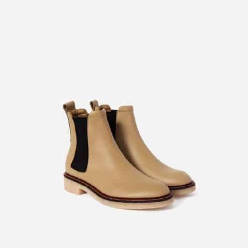Everlane Italian leather chelsea boots, color "Biscuit"