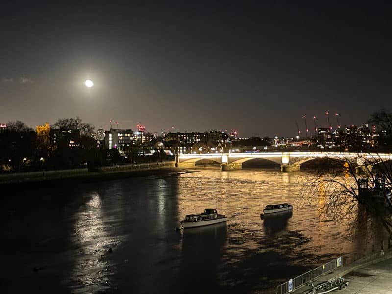 Moonrise over the Thames, London.