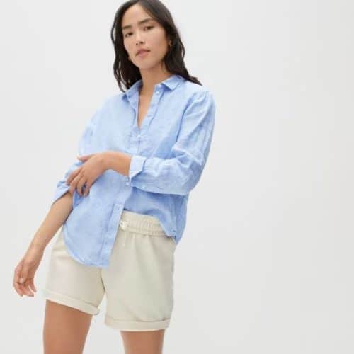 Everlane relaxed linen shirt in blue.