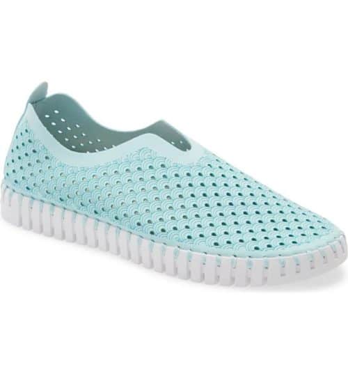 Ilse Jacobsen tulip flats light blue.