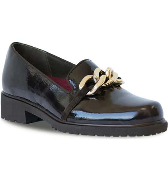 Munro Viv lug-sole loafers in black patent