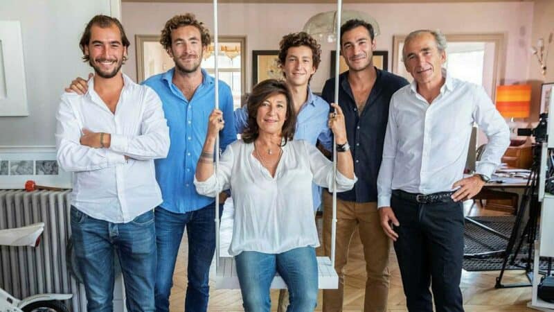 High-end real estate in France: the family at the center of The Parisian Agency on Netflix