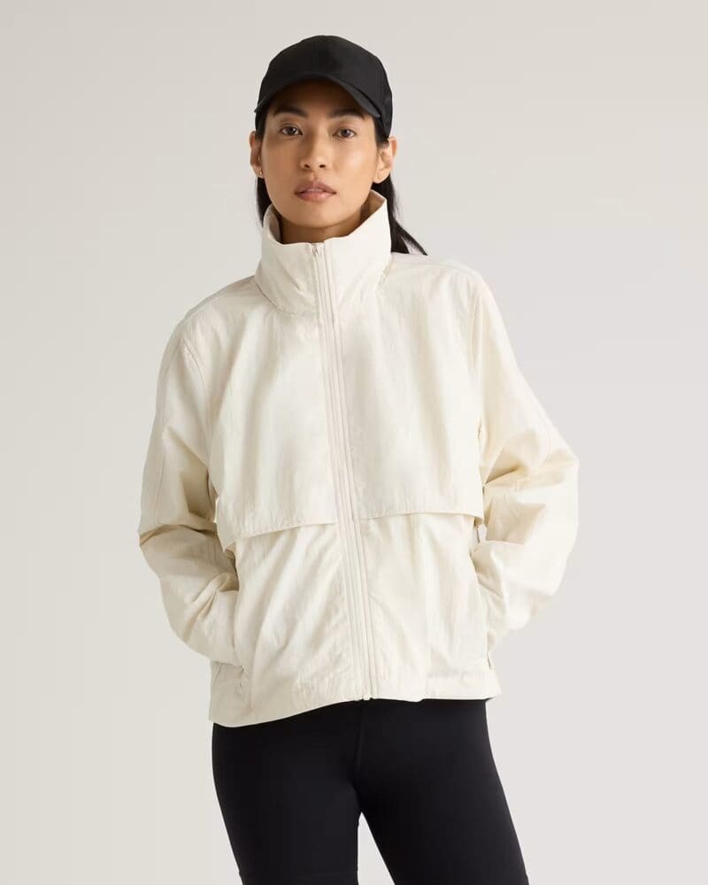 Quince water repellent windbreaker jacket off-white